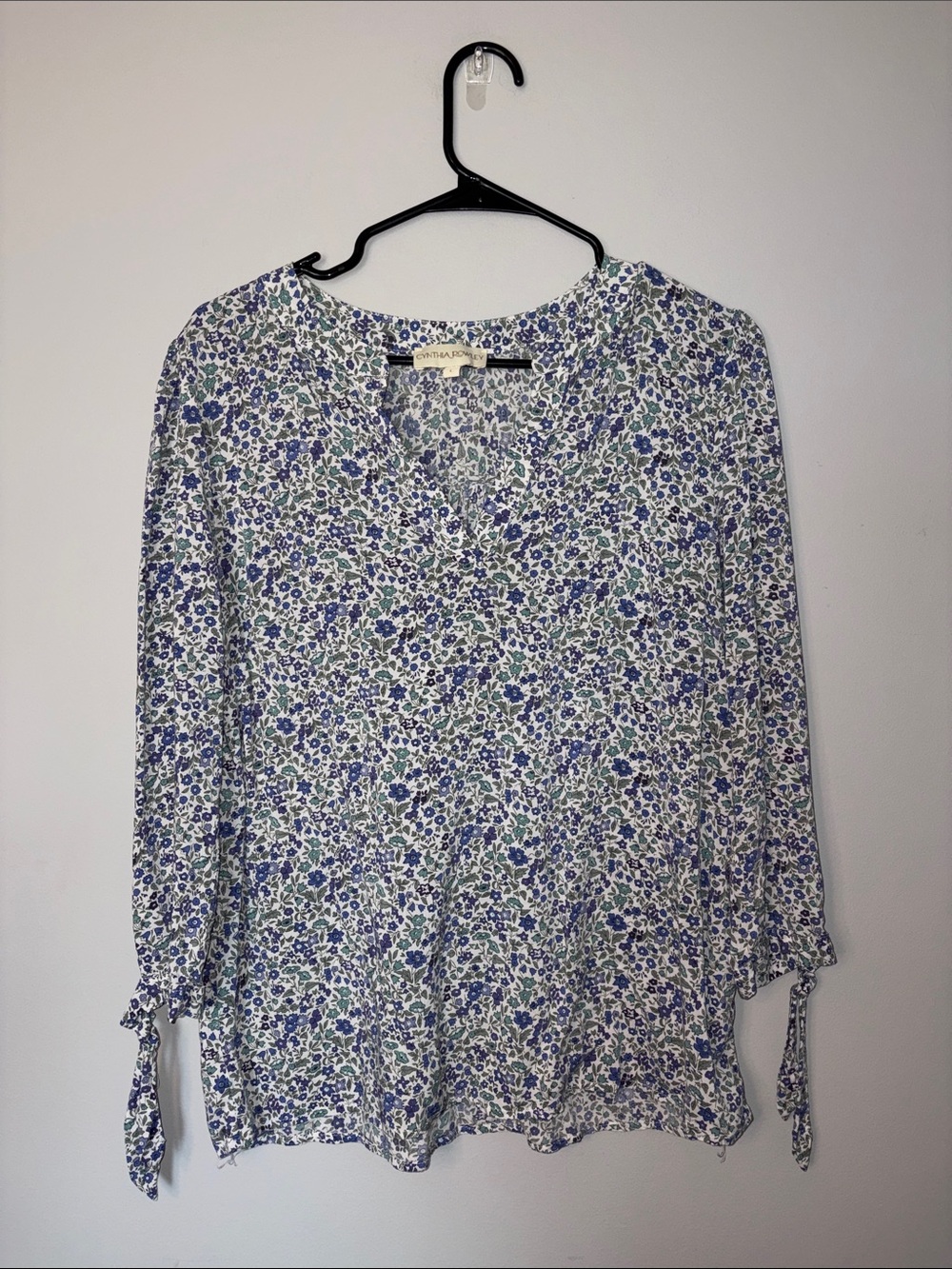 Cynthia Rowley Blue Floral Tie-Sleeve Blouse Large